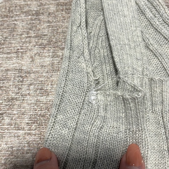 Aritzia knit tank top - Picture 3 of 3